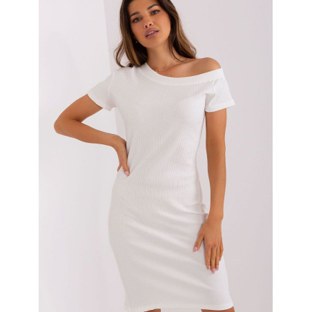 182709 Robe de jour Relevance