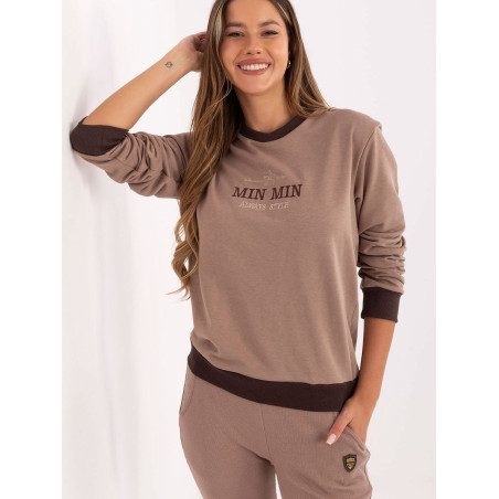 217305 Sweatshirt Relevance