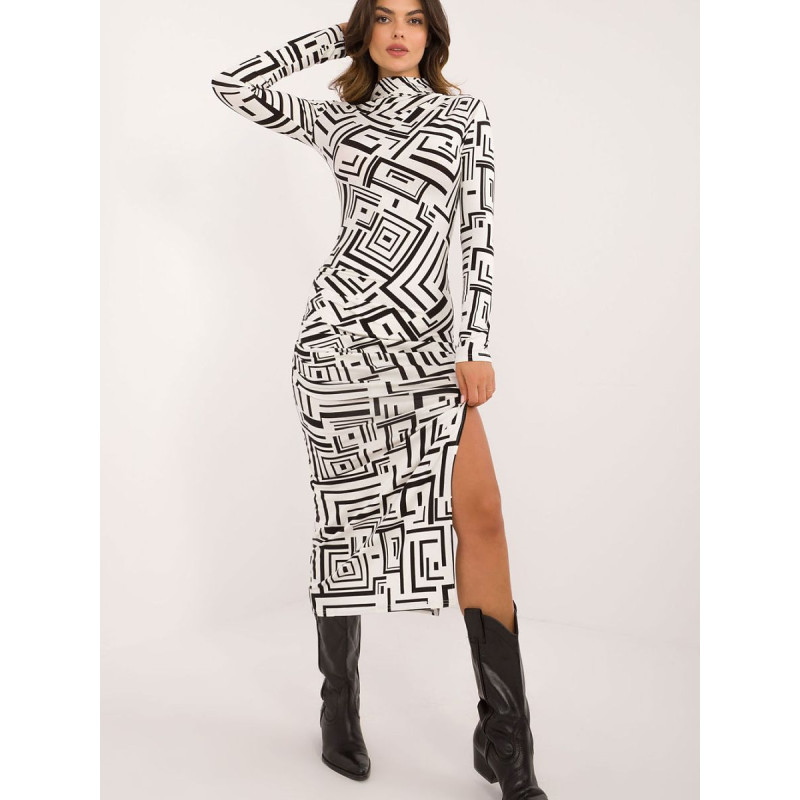200302 Robe de jour Lakerta