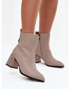 222516 Bottes à talons Step in style