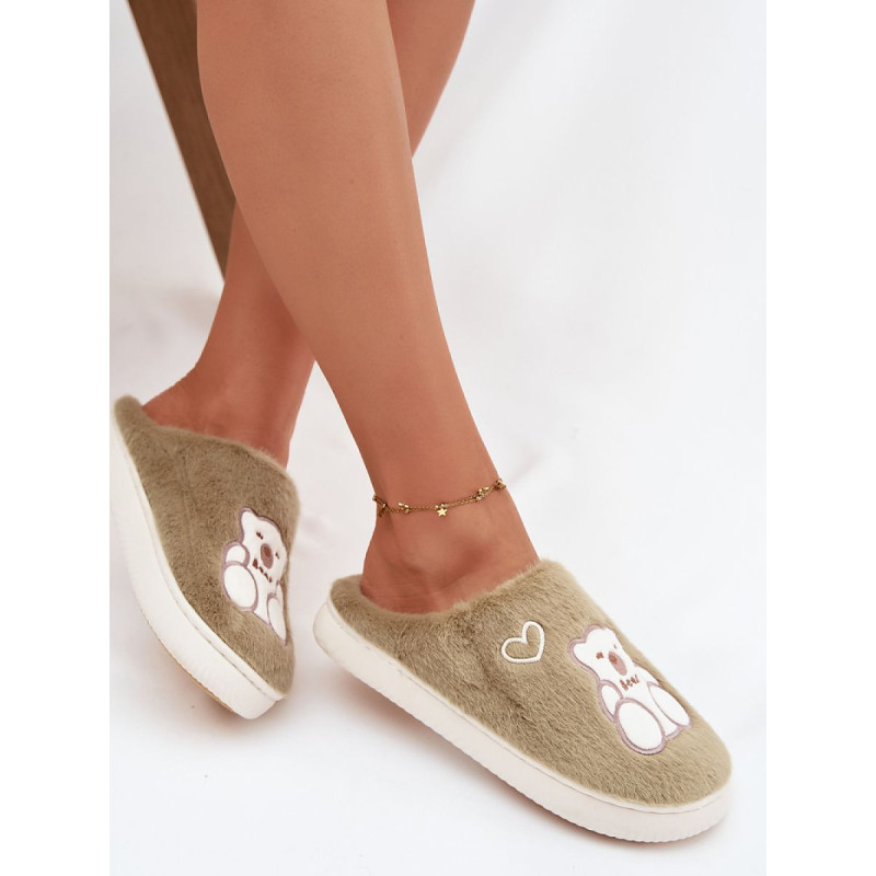 221494 Pantoufles Step in style