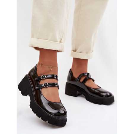 225612 Chussures basses à talons Step in style