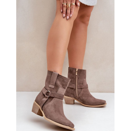 203867 Bottes à talons Step in style