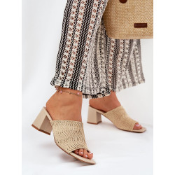 210782 Clacquettes Step in style