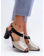 196230 Clacquettes Step in style
