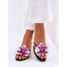 212884 Clacquettes Step in style