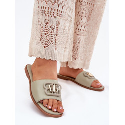 215961 Clacquettes Step in style