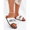 215968 Clacquettes Step in style