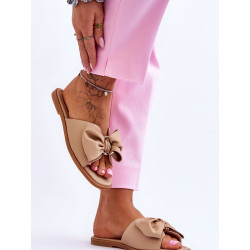 178342 Clacquettes Step in style