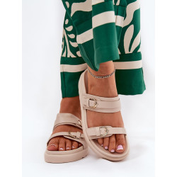 212141 Clacquettes Step in style