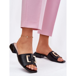 215983 Clacquettes Step in style