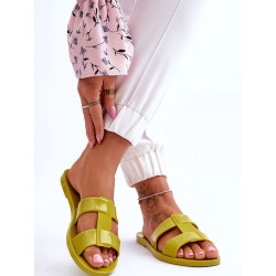 178353 Clacquettes Step in style