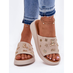 213952 Clacquettes Step in style