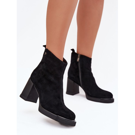 217801 Bottes à talons Step in style