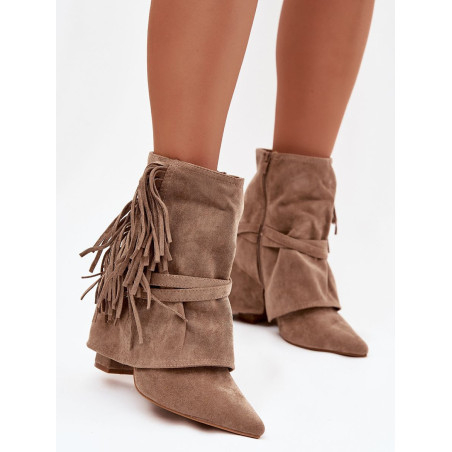 221131 Bottes à talons Step in style