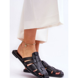 181196 Clacquettes Step in style