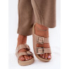 212706 Clacquettes Step in style