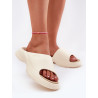 212711 Clacquettes Step in style