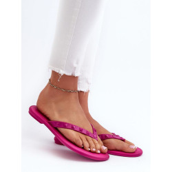 197613 Tongs Step in style