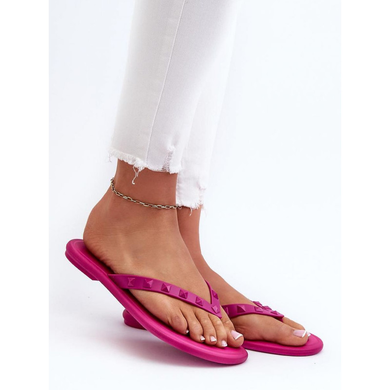 197613 Tongs Step in style