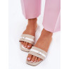 211697 Clacquettes Step in style