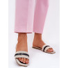 211700 Clacquettes Step in style