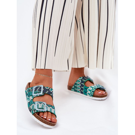 211960 Clacquettes Step in style