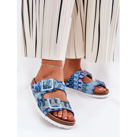 211961 Clacquettes Step in style